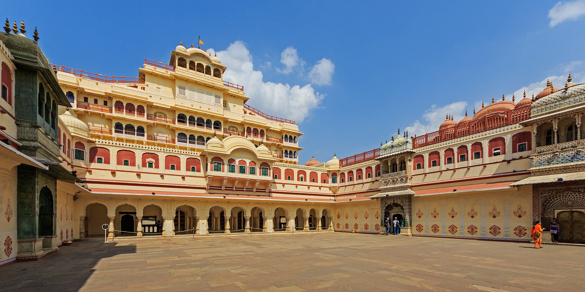 city-palace-img